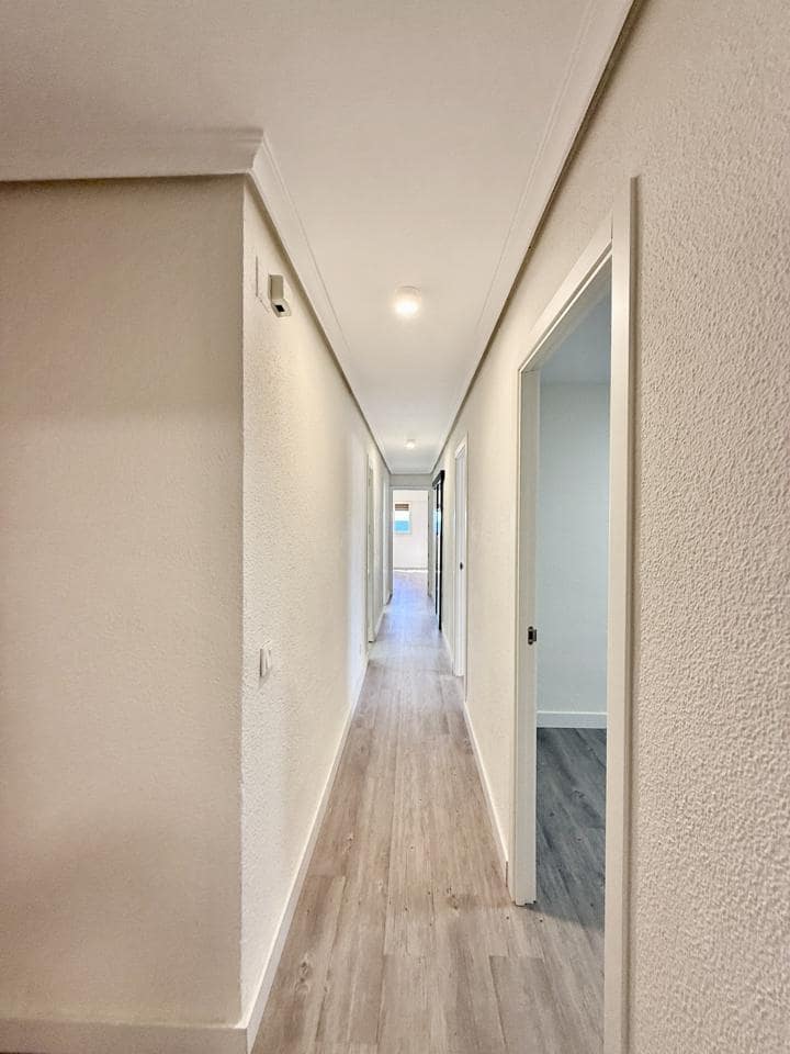 4 camera da letto Appartamento in vendita in Benidorm - 660.000 € (Rif: 9733398)