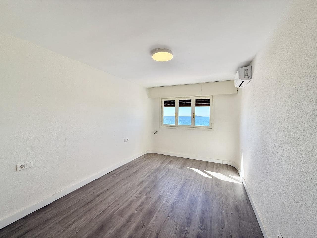 4 camera da letto Appartamento in vendita in Benidorm - 660.000 € (Rif: 9733398)