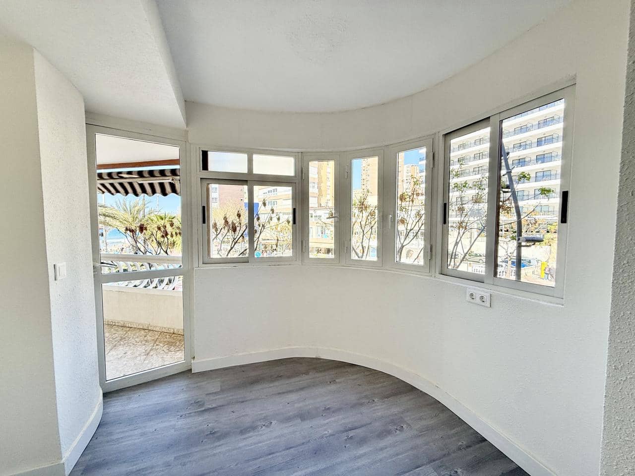 4 camera da letto Appartamento in vendita in Benidorm - 660.000 € (Rif: 9733398)