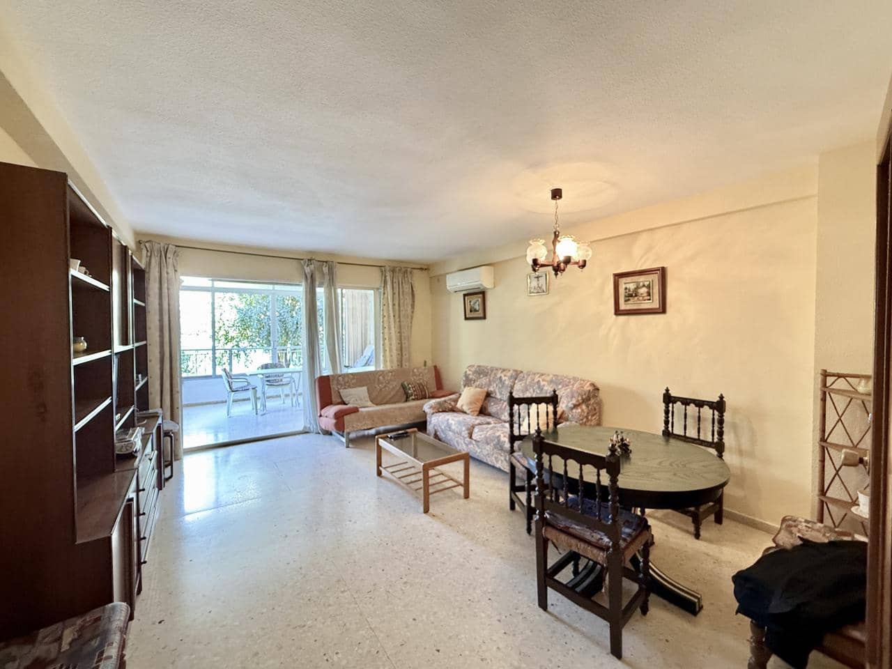 2 soveværelse Lejlighed til salg i Benidorm med swimmingpool garage - € 235.000 (Ref: 9743039)