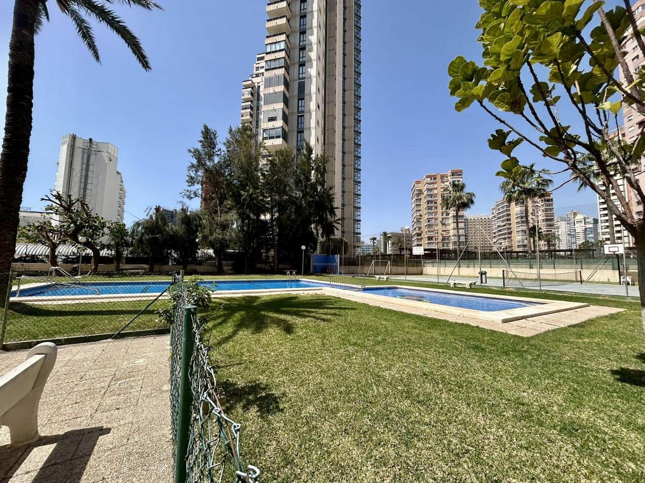3 chambre Appartement à vendre à Benidorm avec piscine garage - 319 000 € (Ref: 9768965)