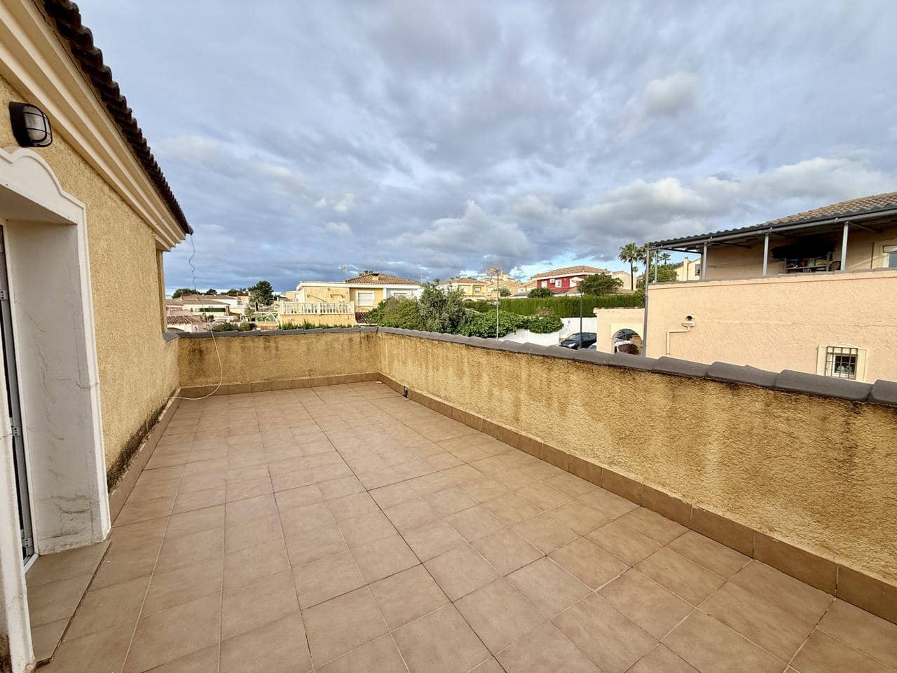 3 soveværelse Villa til salg i La Nucia med garage - € 285.000 (Ref: 9770980)