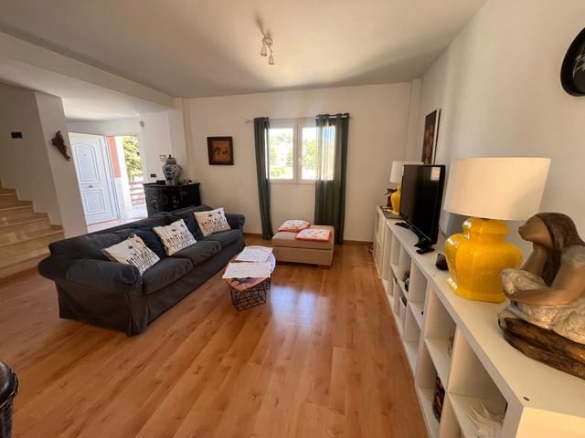 4 quarto Moradia para venda em Alfaz del Pi / L'Alfàs del Pi com piscina garagem - 398 000 € (Ref: 9789627)