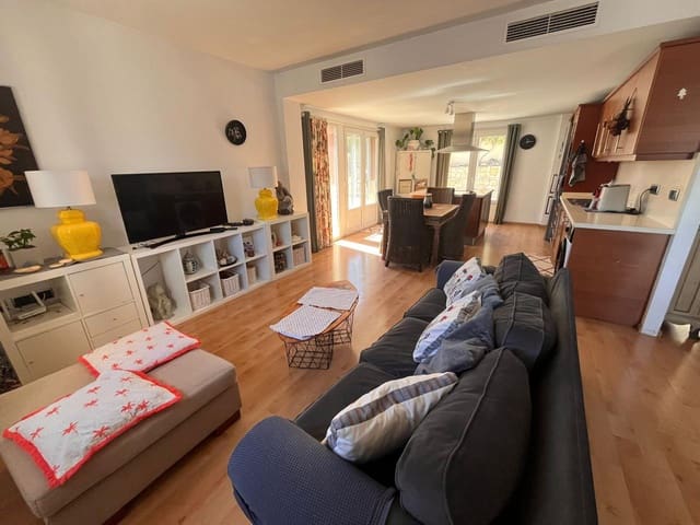 4 quarto Moradia para venda em Alfaz del Pi / L'Alfàs del Pi com piscina garagem - 398 000 € (Ref: 9789627)