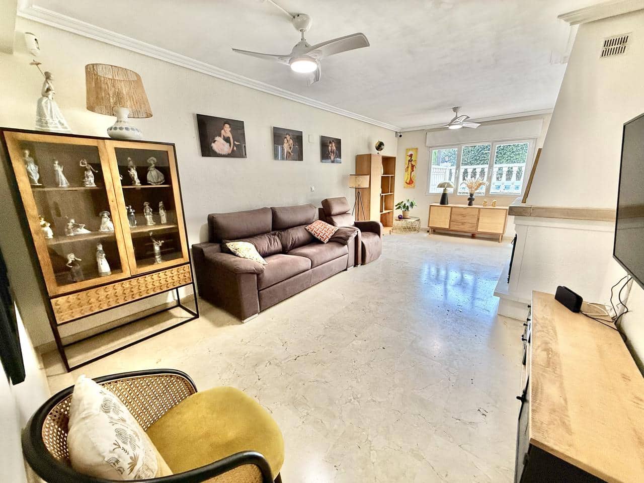 4 soverom Villa til salgs i La Nucia med svømmebasseng garasje - € 598 000 (Ref: 9809815)