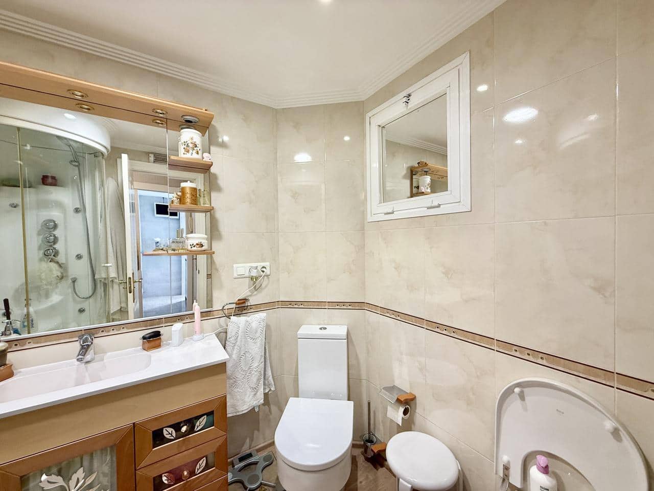 3 bedroom Flat for sale in Benidorm with pool garage - € 420,000 (Ref: 9832310)