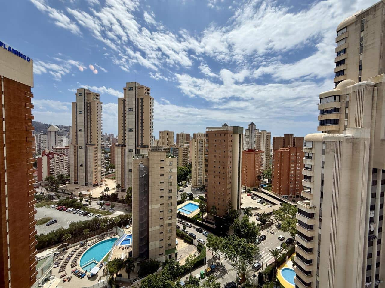 3 bedroom Flat for sale in Benidorm with pool garage - € 420,000 (Ref: 9832310)