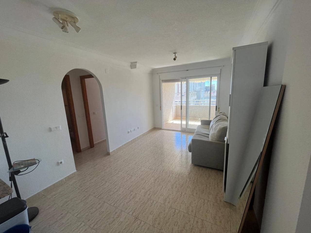 2 bedroom Flat for sale in La Villajoyosa / Vila Joiosa with pool - € 189,000 (Ref: 9834248)