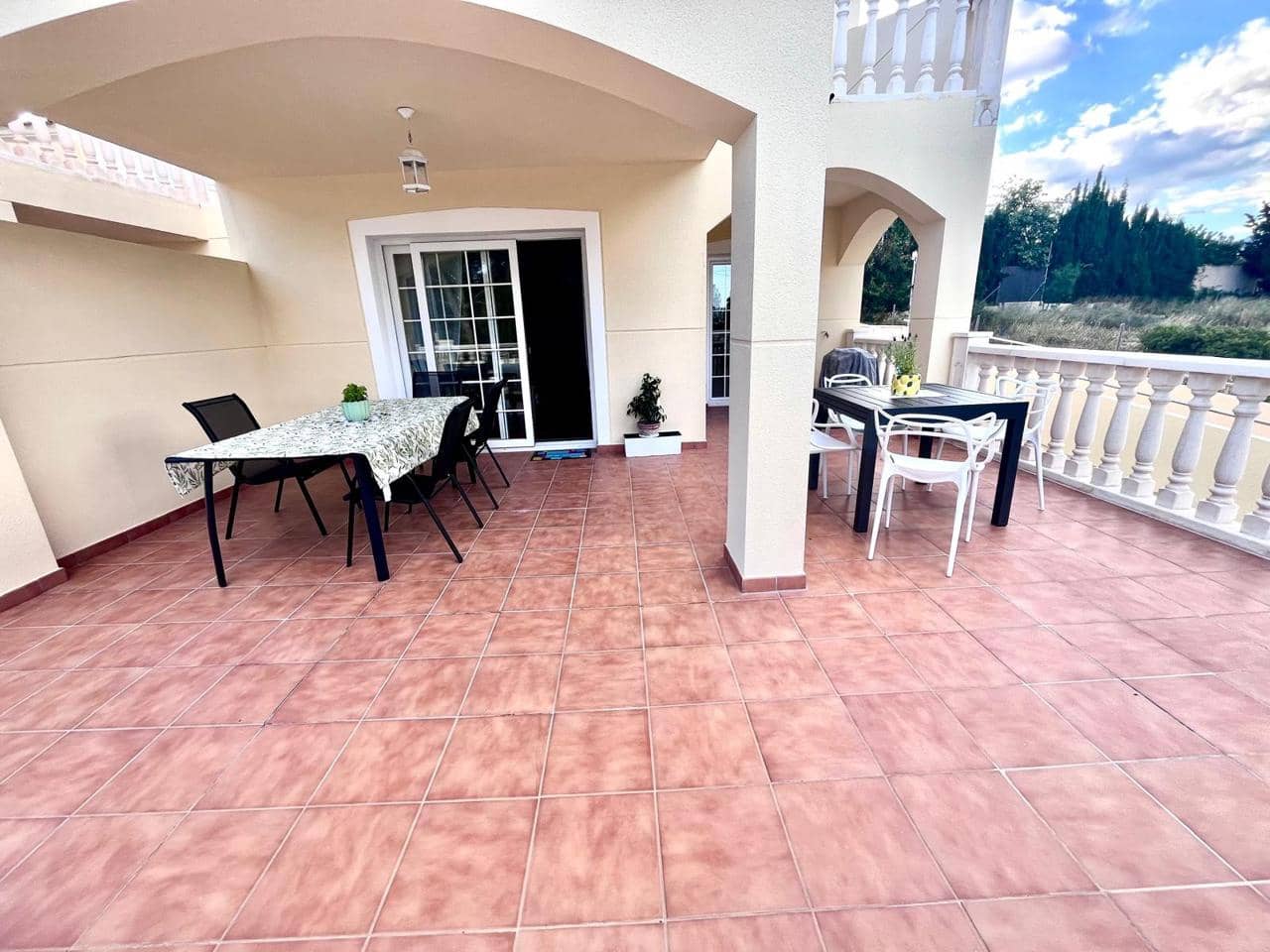 4 bedroom Villa for sale in La Nucia with pool garage - € 487,900 (Ref: 9838411)