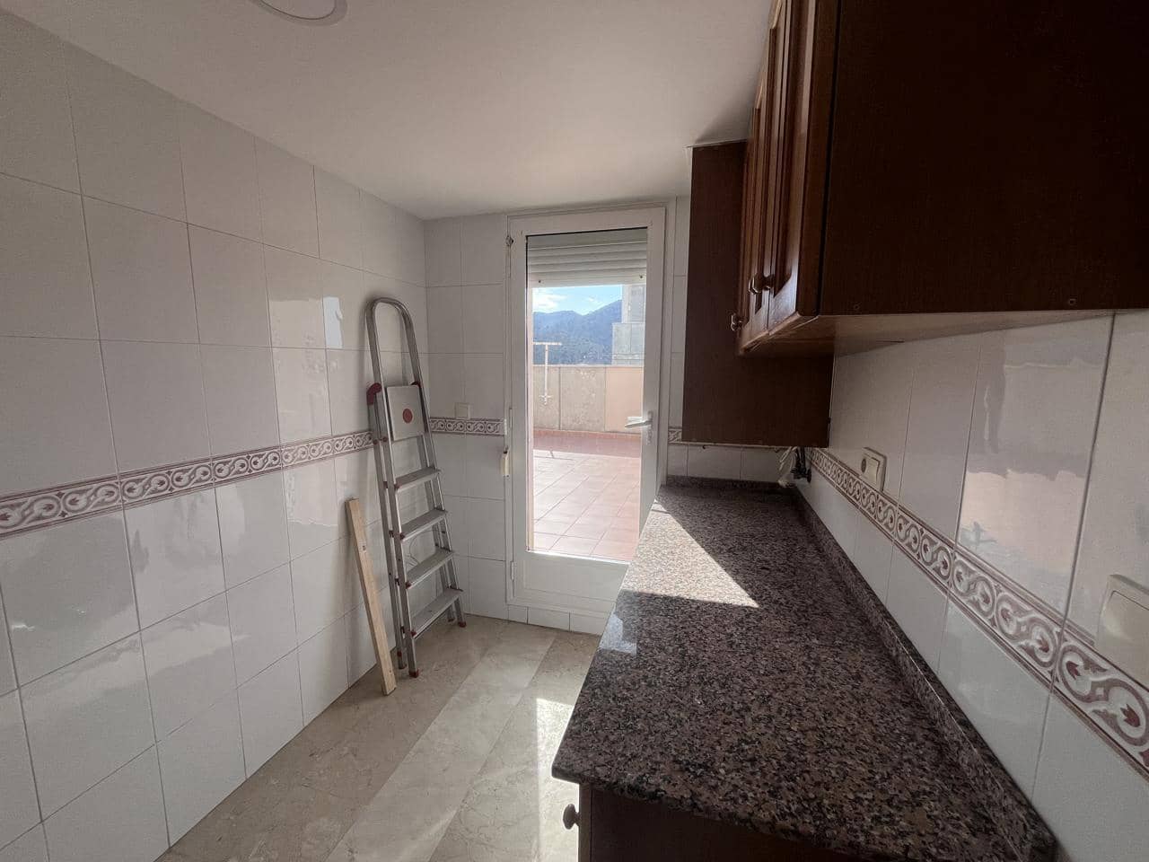 3 bedroom Flat for sale in Benidorm with pool garage - € 565,000 (Ref: 9841558)