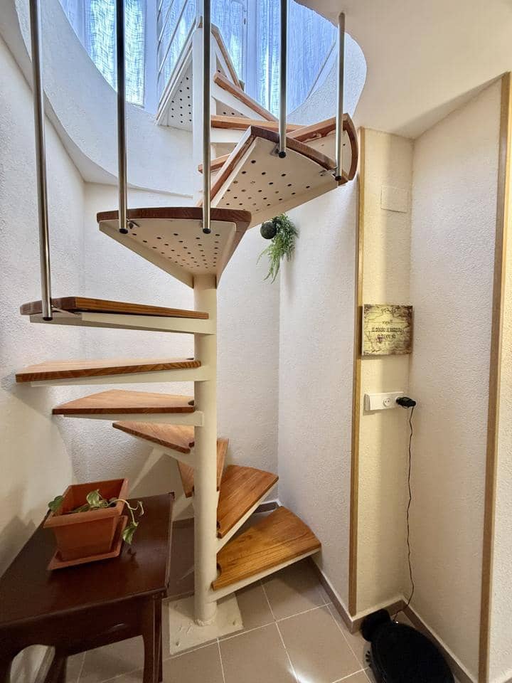 3 bedroom Flat for sale in La Villajoyosa / Vila Joiosa with garage - € 449,000 (Ref: 9844214)