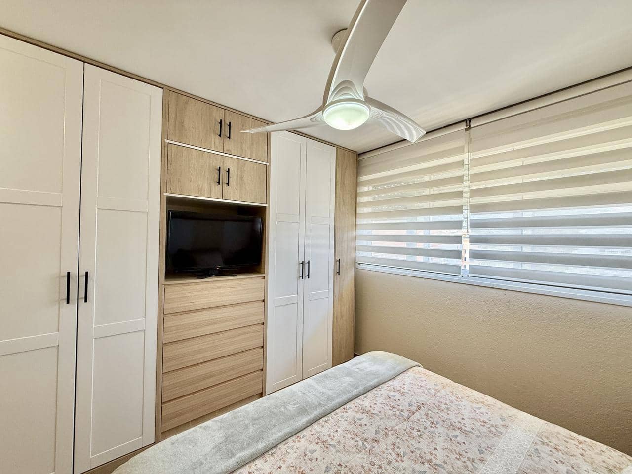 3 bedroom Flat for sale in La Villajoyosa / Vila Joiosa with garage - € 449,000 (Ref: 9844214)