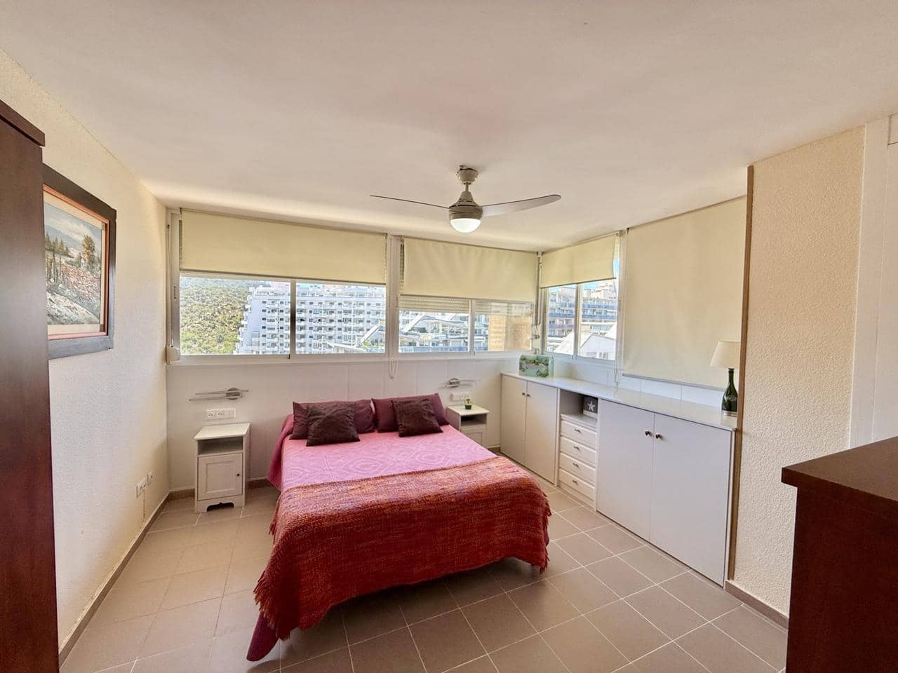 3 bedroom Flat for sale in La Villajoyosa / Vila Joiosa with garage - € 449,000 (Ref: 9844214)