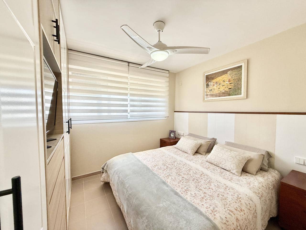 3 bedroom Flat for sale in La Villajoyosa / Vila Joiosa with garage - € 449,000 (Ref: 9844214)