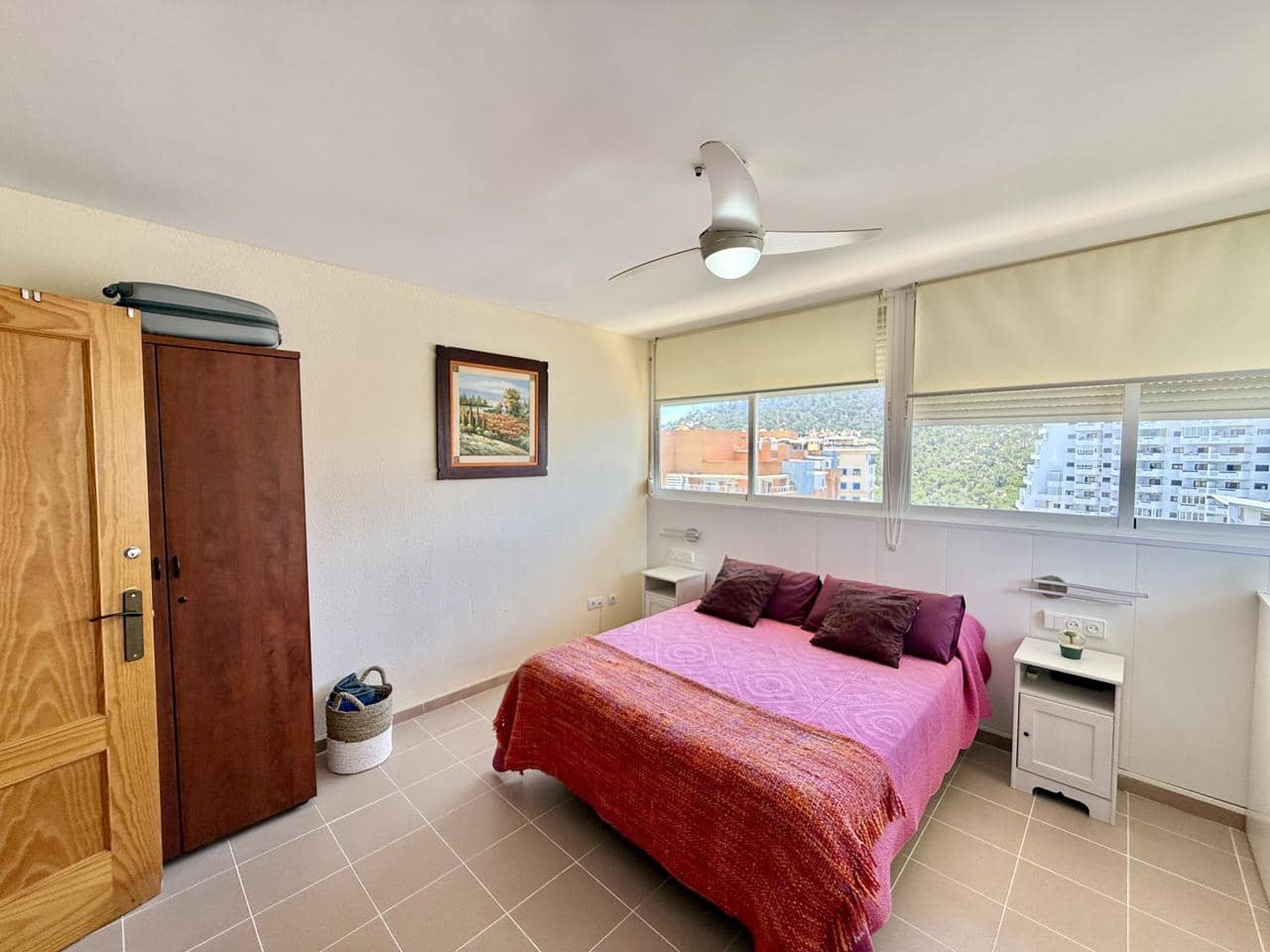 3 bedroom Flat for sale in La Villajoyosa / Vila Joiosa with garage - € 449,000 (Ref: 9844214)