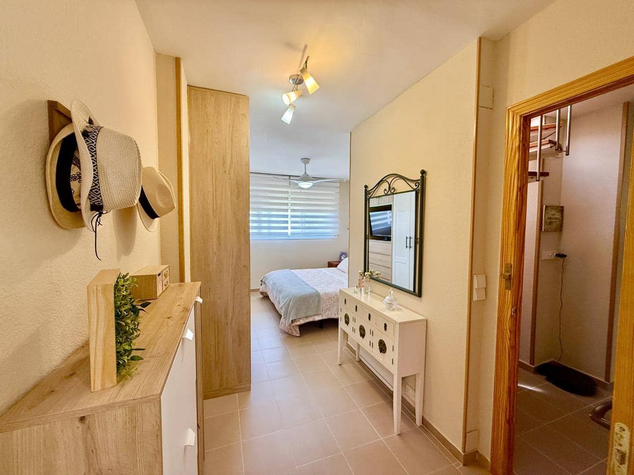 3 bedroom Flat for sale in La Villajoyosa / Vila Joiosa with garage - € 449,000 (Ref: 9844214)