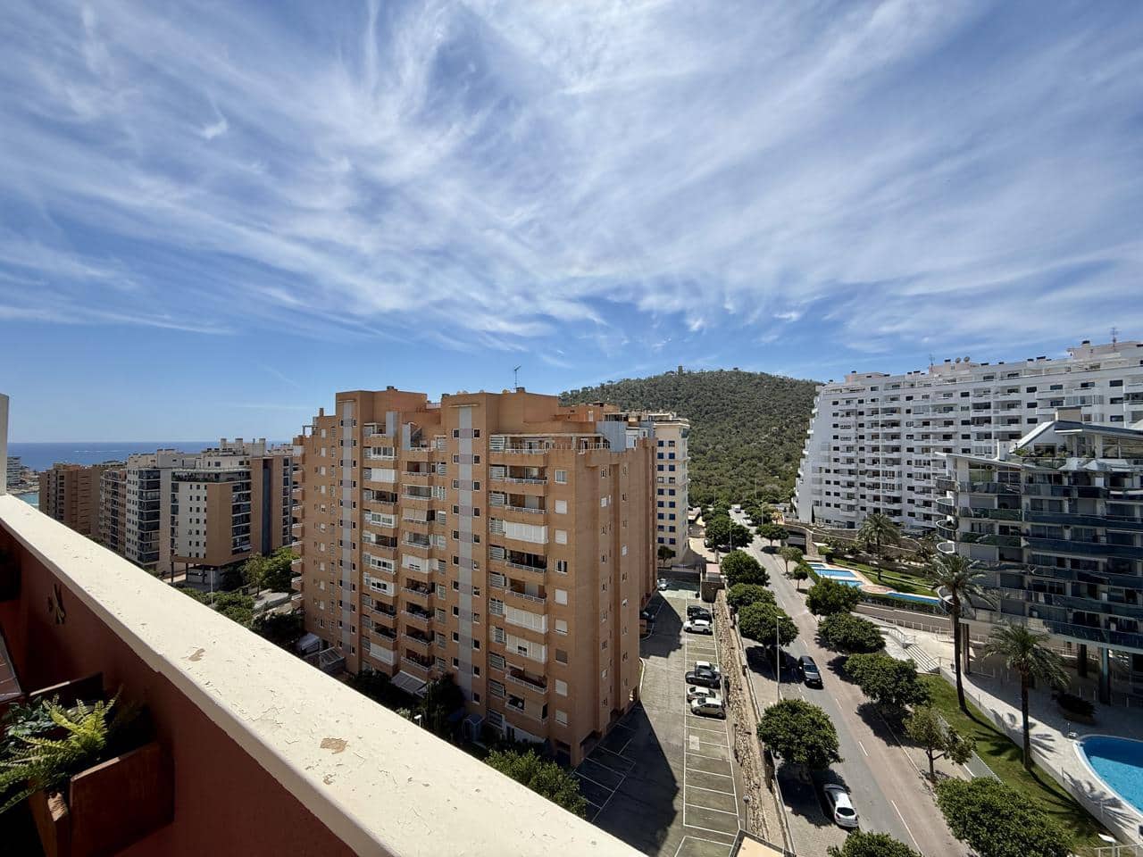 3 bedroom Flat for sale in La Villajoyosa / Vila Joiosa with garage - € 449,000 (Ref: 9844214)