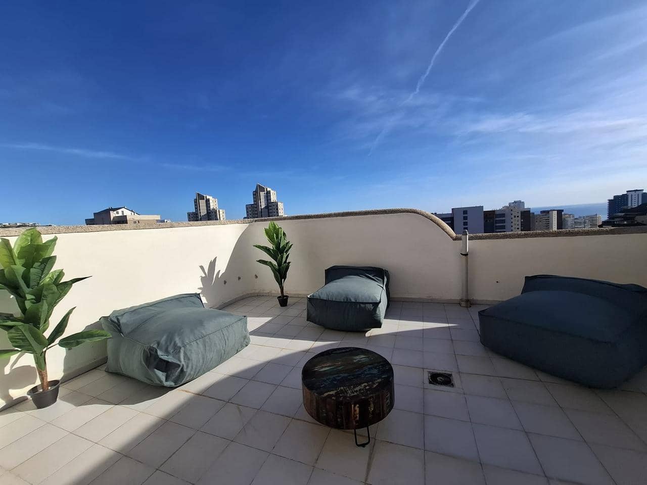 3 bedroom Flat for sale in Benidorm - € 390,000 (Ref: 9844404)