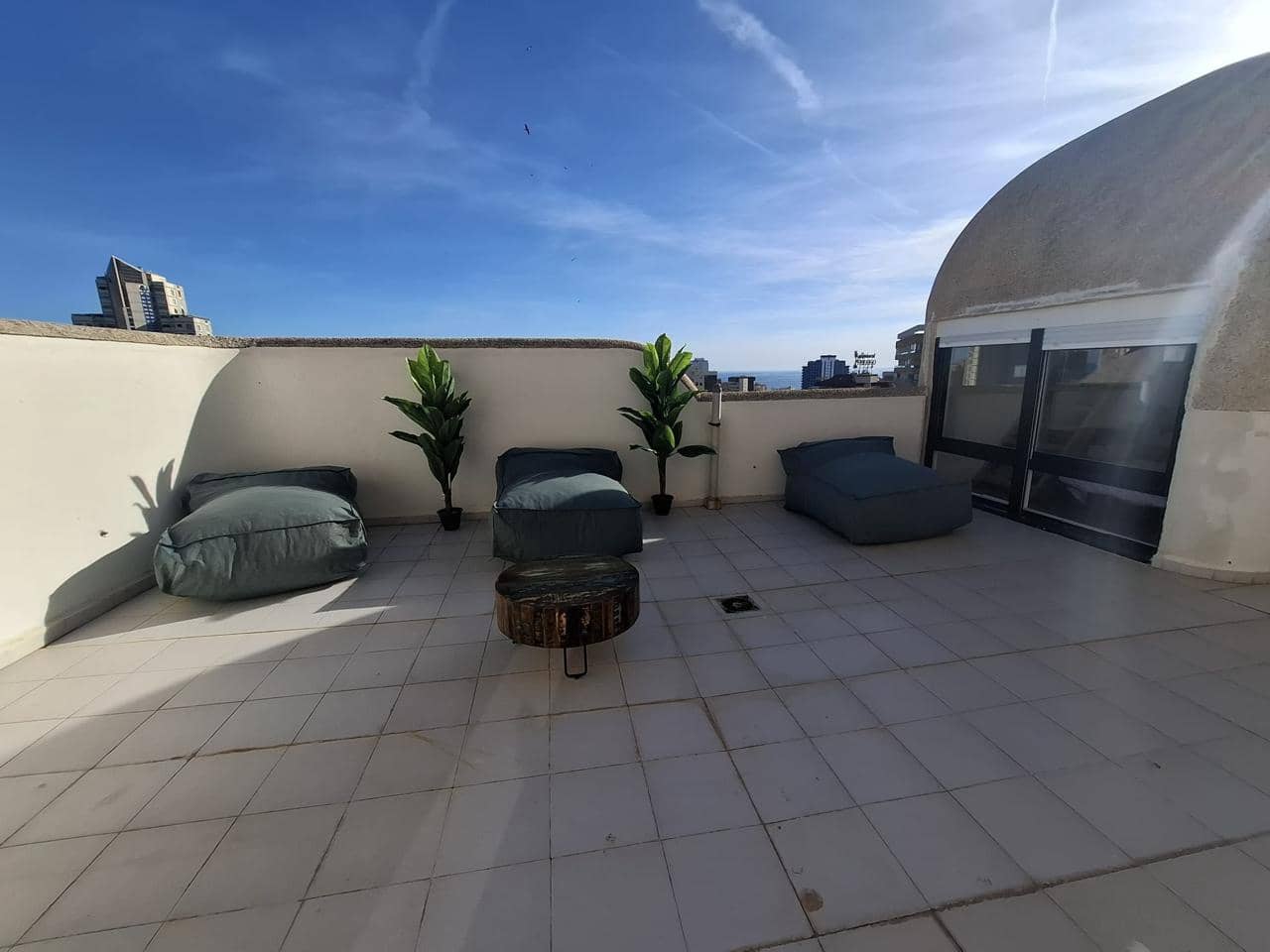 3 bedroom Flat for sale in Benidorm - € 390,000 (Ref: 9844404)