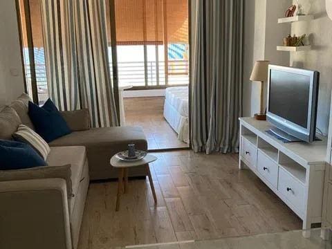 1 makuuhuone Asunto myytävänä paikassa Benidorm mukana uima-altaan 
autotalli - 365 000 € (Ref: 9850360)