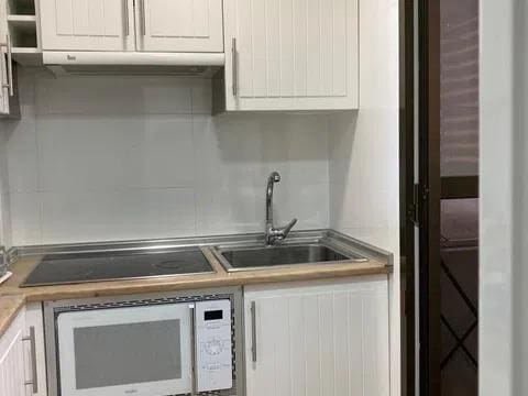 1 makuuhuone Asunto myytävänä paikassa Benidorm mukana uima-altaan 
autotalli - 365 000 € (Ref: 9850360)