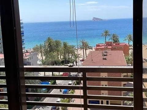 1 makuuhuone Asunto myytävänä paikassa Playa Poniente, Benidorm mukana uima-altaan 
autotalli - 365 000 € (Ref: 9850360)