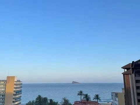 1 makuuhuone Asunto myytävänä paikassa Playa Poniente, Benidorm mukana uima-altaan 
autotalli - 365 000 € (Ref: 9850360)