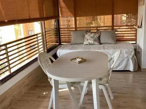1 makuuhuone Asunto myytävänä paikassa Playa Poniente, Benidorm mukana uima-altaan 
autotalli - 365 000 € (Ref: 9850360)