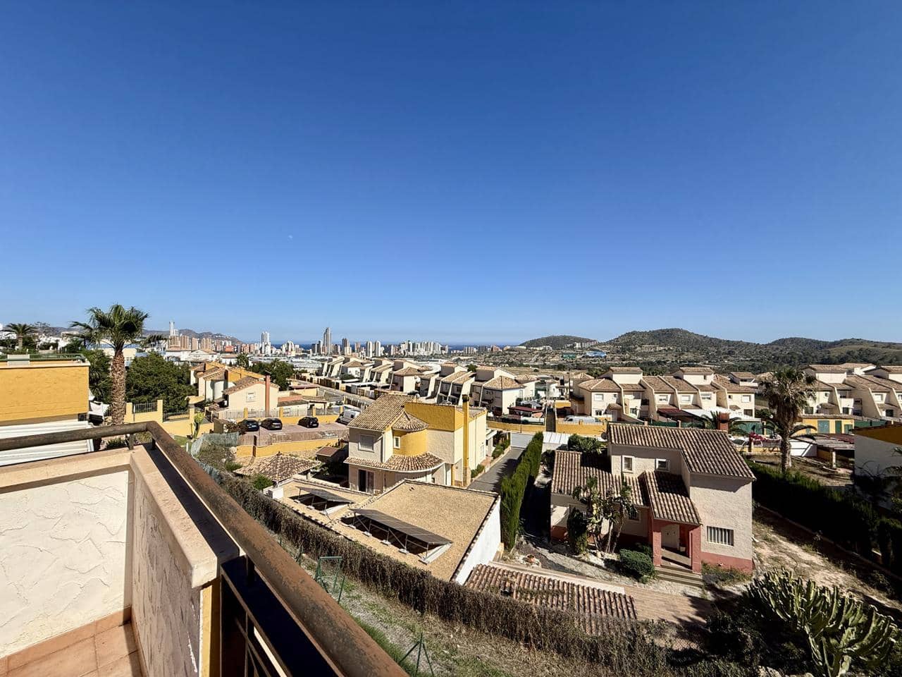 2 bedroom Flat for sale in Finestrat with pool garage - € 310,000 (Ref: 9860994)