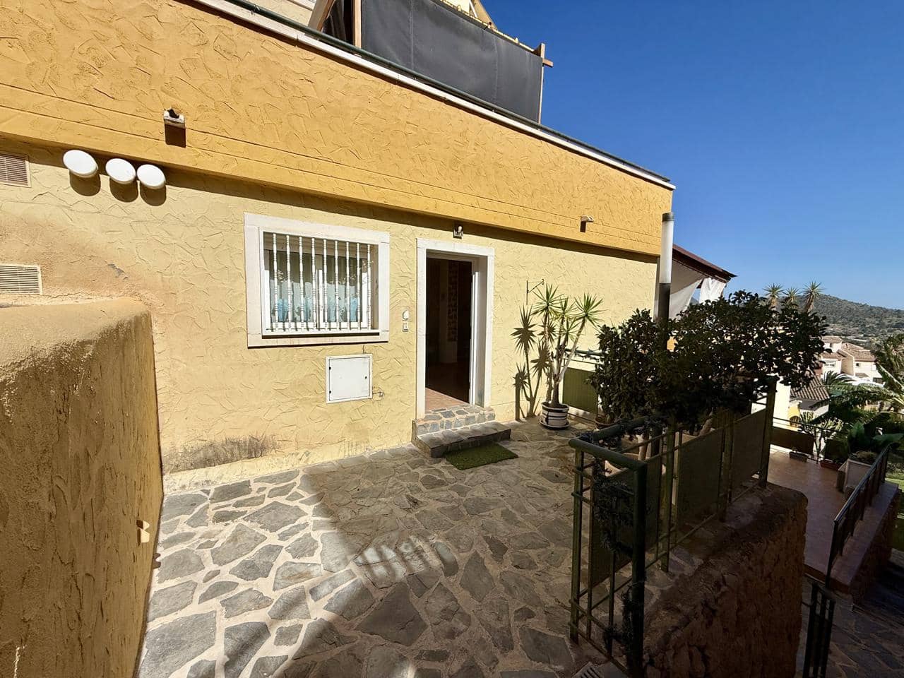 2 bedroom Flat for sale in Finestrat with pool garage - € 310,000 (Ref: 9860994)