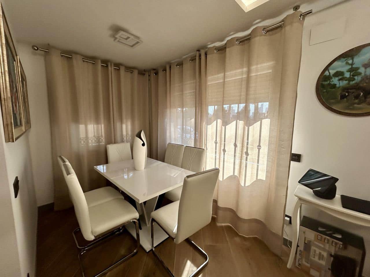 5 Zimmer Villa zu verkaufen in Benidorm mit Pool Garage - 615.000 € (Ref: 9895155)
