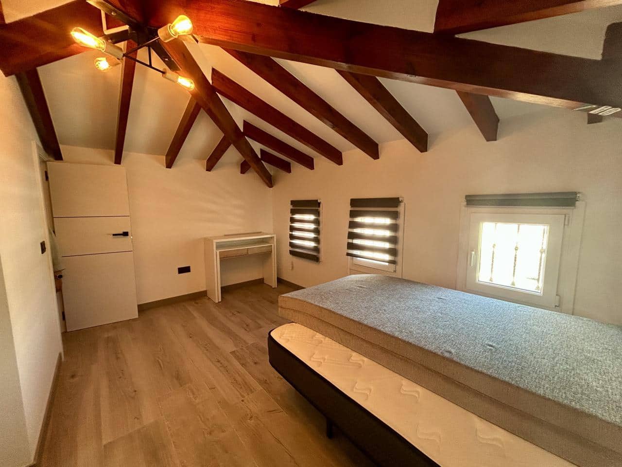 5 Zimmer Villa zu verkaufen in Benidorm mit Pool Garage - 615.000 € (Ref: 9895155)