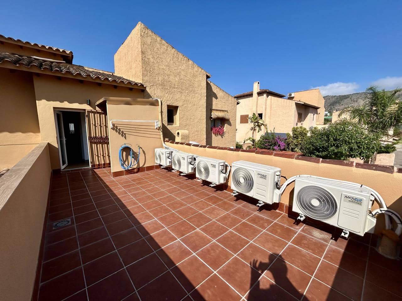 5 Zimmer Villa zu verkaufen in Benidorm mit Pool Garage - 615.000 € (Ref: 9895155)