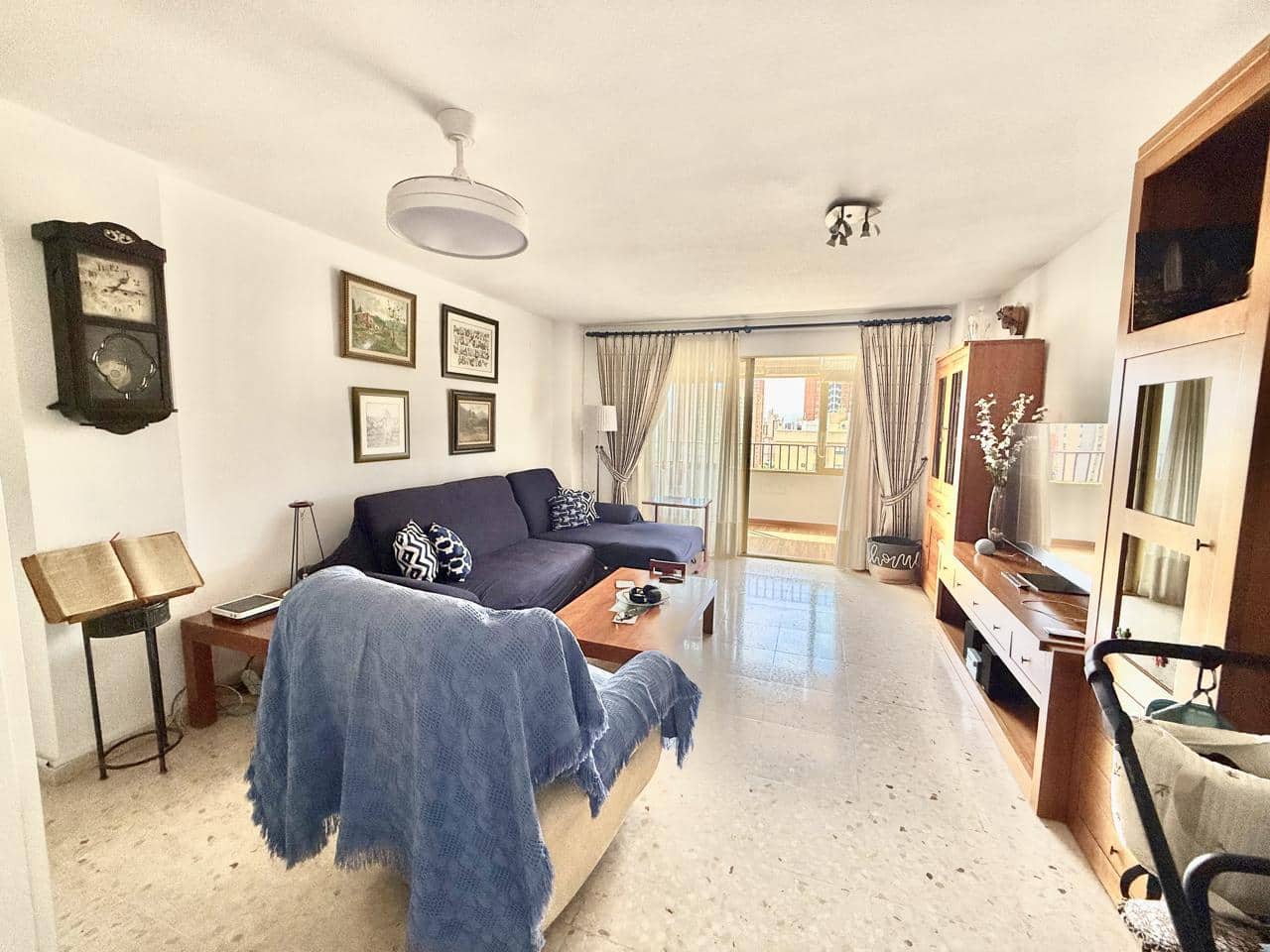 3 Zimmer Wohnung zu verkaufen in Benidorm mit Garage - 273.000 € (Ref: 9895273)