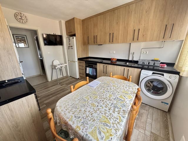 3 soveværelse Lejlighed til salg i Juzgados - Plaza de Toros, Benidorm med garage - € 262.500 (Ref: 9895273)