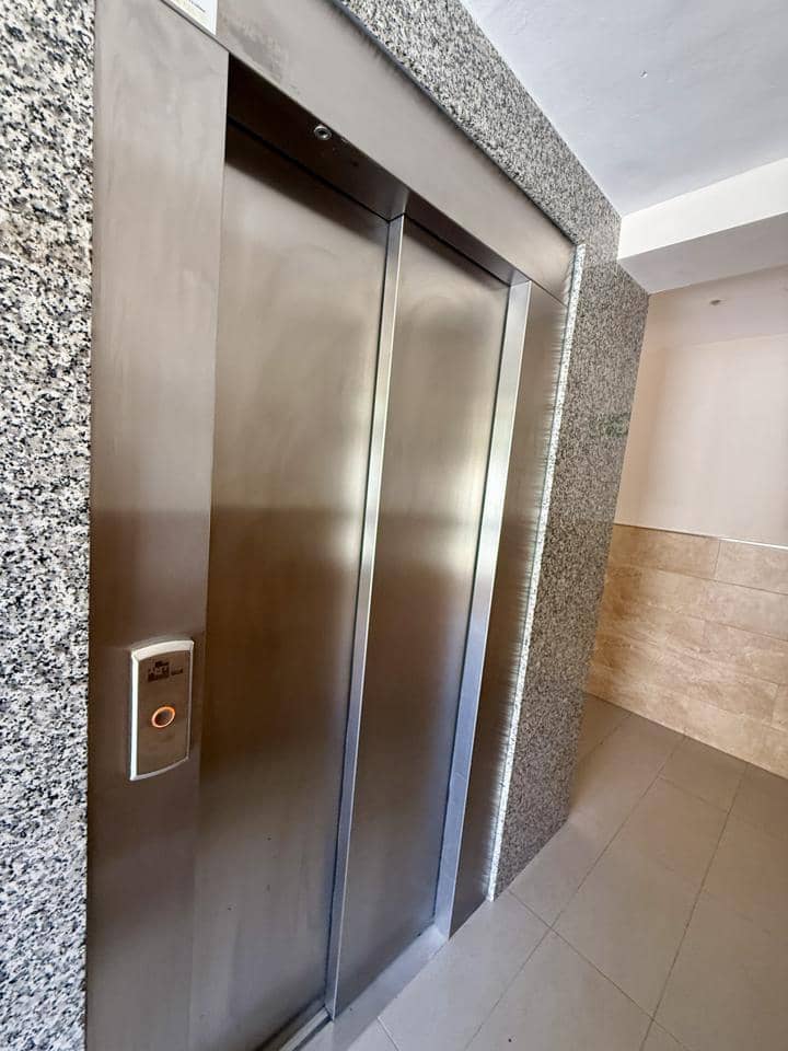 1 bedroom Flat for sale in Benidorm with pool garage - € 149,000 (Ref: 9924936)