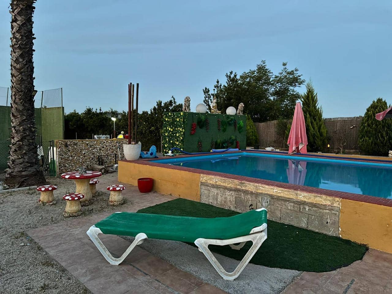 5 soverom Villa til salgs i Manuel med svømmebasseng garasje - € 380 000 (Ref: 9944709)