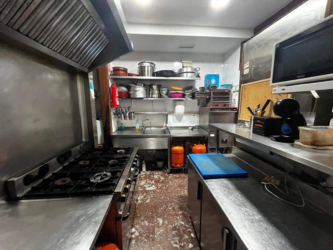 4 makuuhuone Yritys vuokrattavana paikassa Benidorm - 2 500 € (Ref: 9950511)