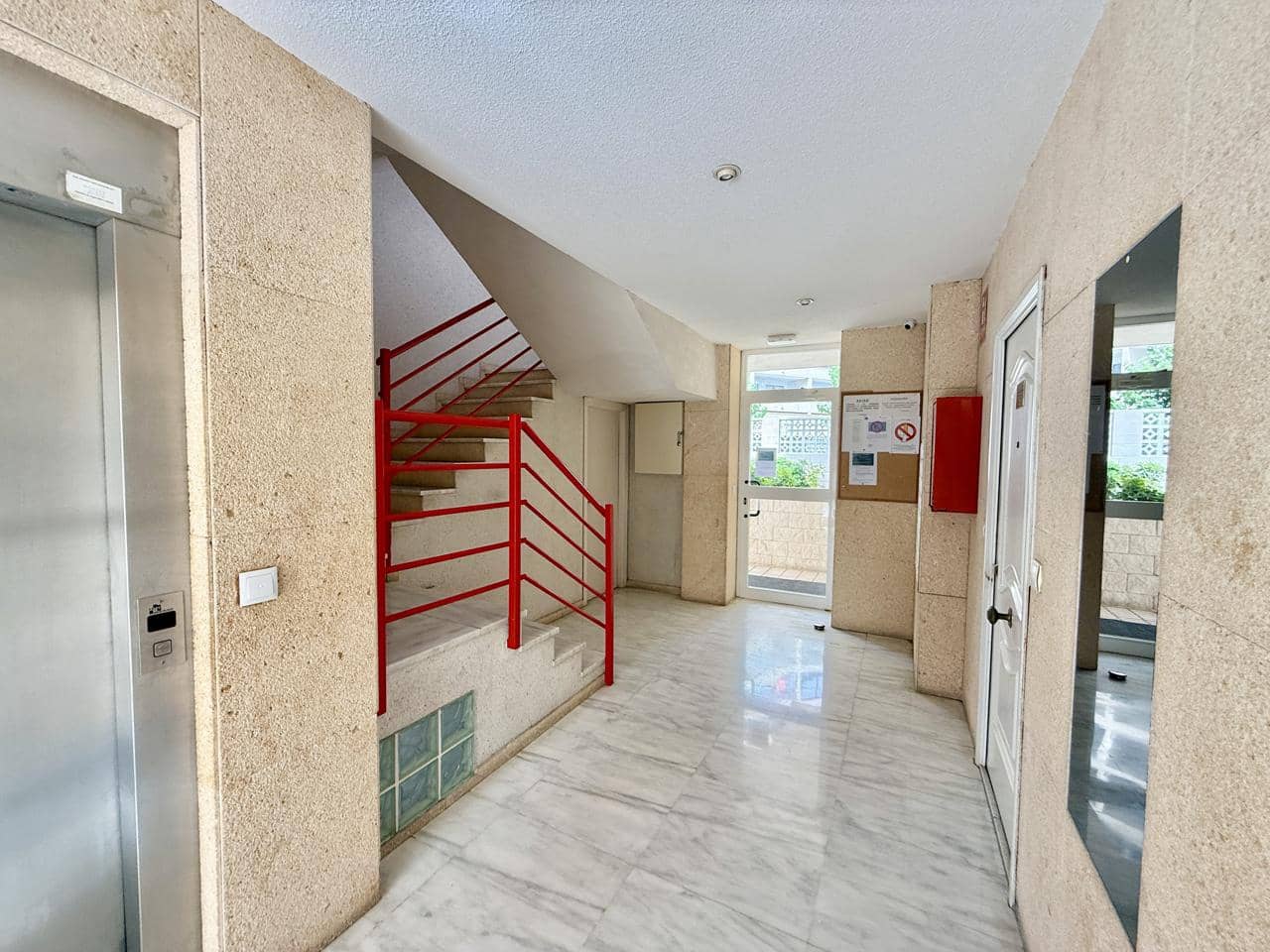 1 soverom Leilighet til salgs i Benidorm med svømmebasseng garasje - € 188 900 (Ref: 9973667)