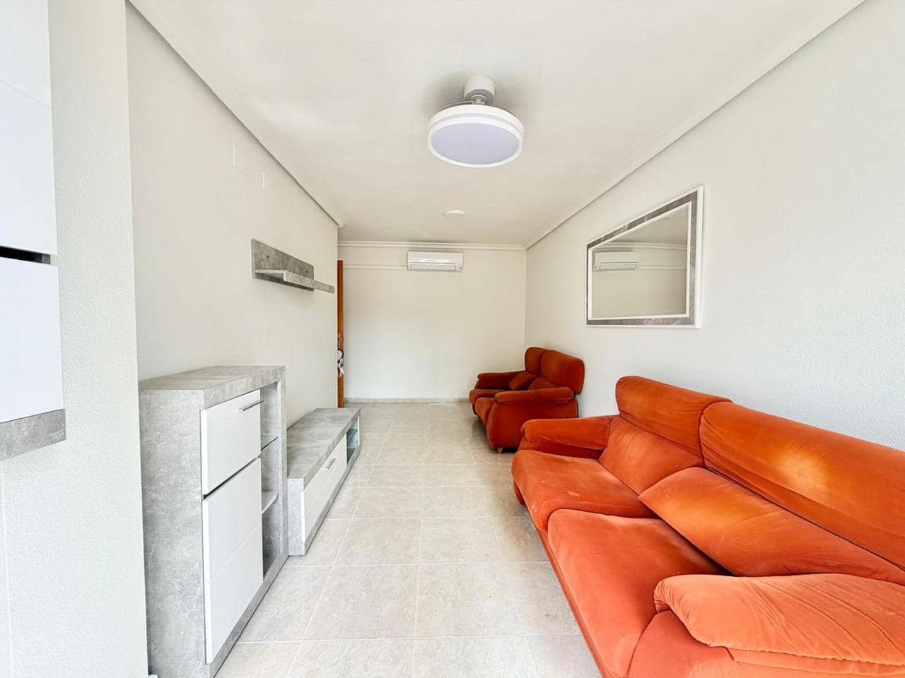 Piso de 3 habitaciones en Benidorm en alquiler con garaje - 1.000 € (Ref: 9984009)