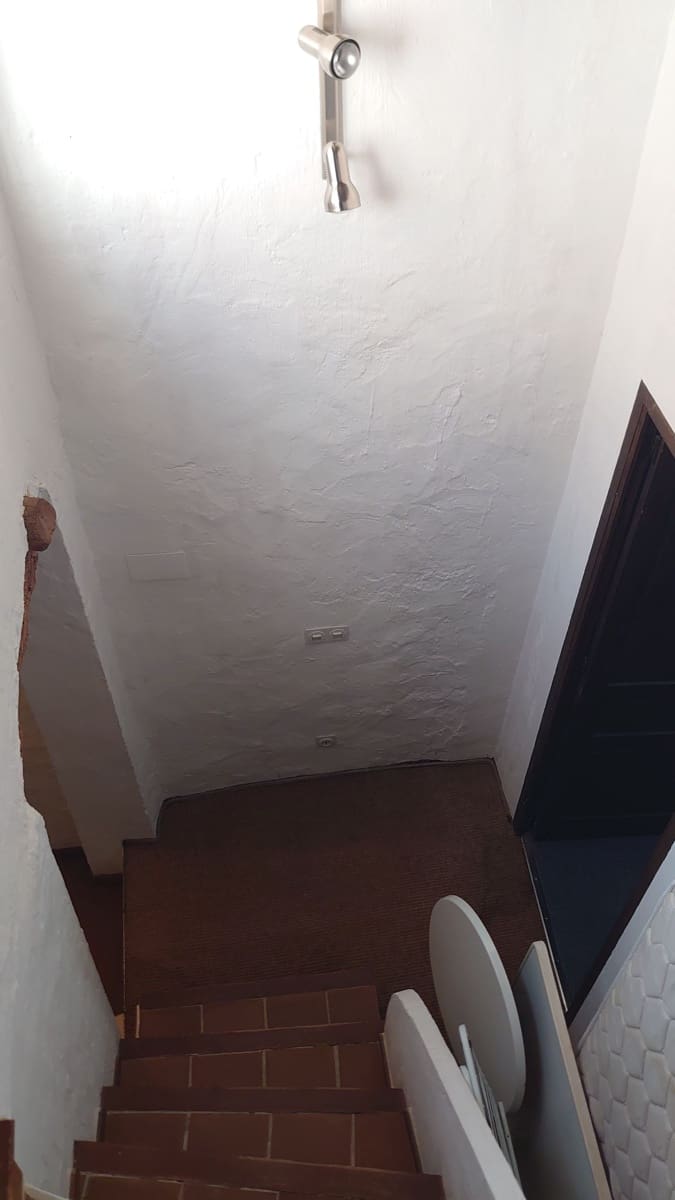 4 slaapkamer Huis te koop in Finestrat - € 200.000 (Ref: 10173143)
