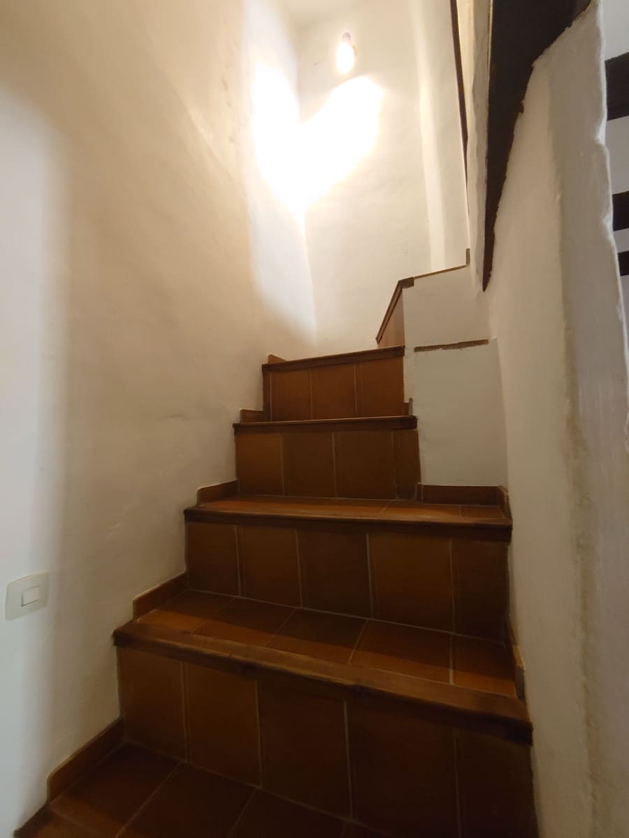 4 slaapkamer Huis te koop in Finestrat - € 200.000 (Ref: 10173143)