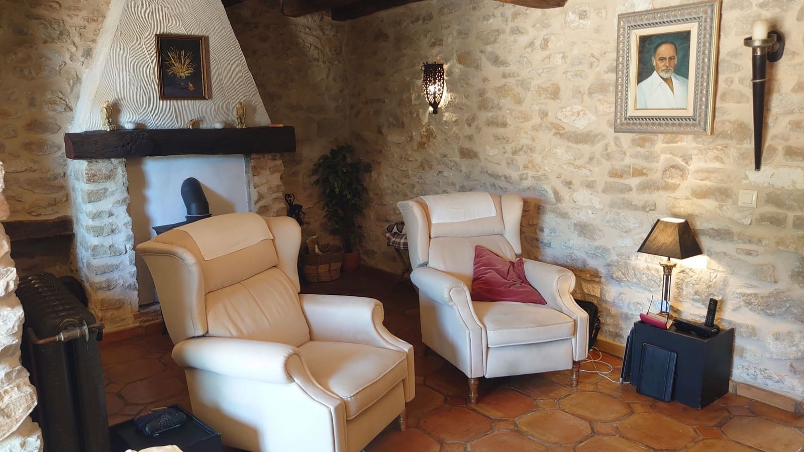 5 bedroom Villa for sale in Relleu with pool garage - € 1,650,000 (Ref: 3099691)