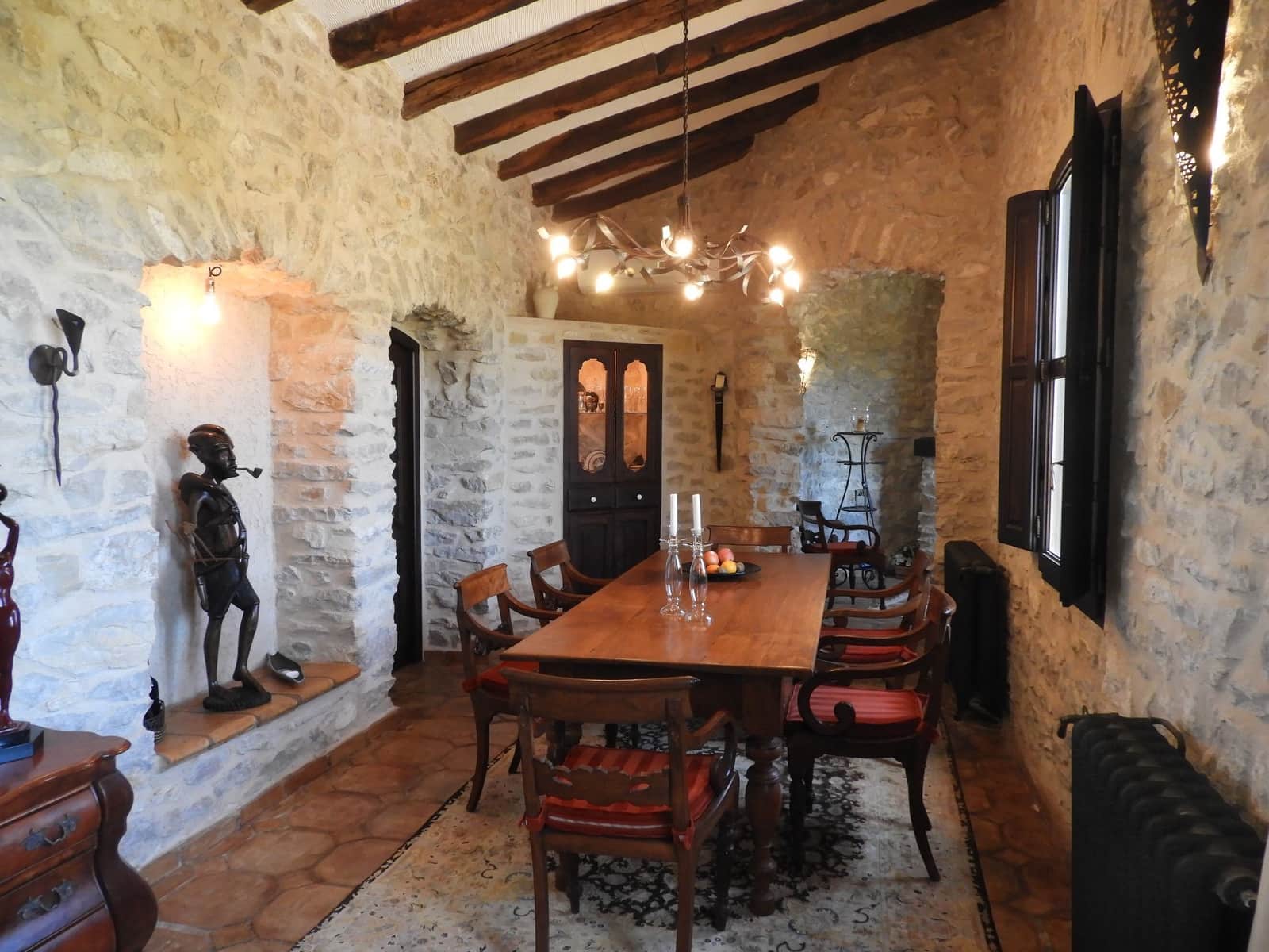 5 bedroom Villa for sale in Relleu with pool garage - € 1,650,000 (Ref: 3099691)