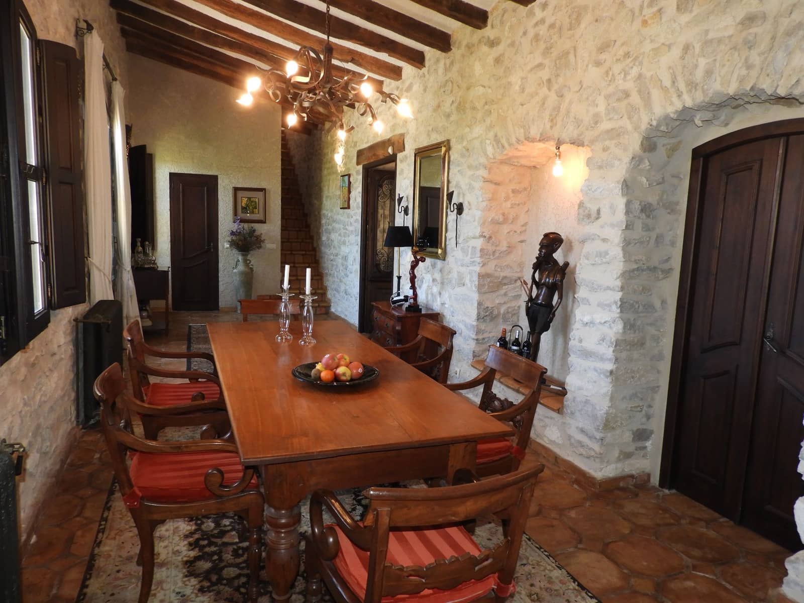 5 bedroom Villa for sale in Relleu with pool garage - € 1,650,000 (Ref: 3099691)