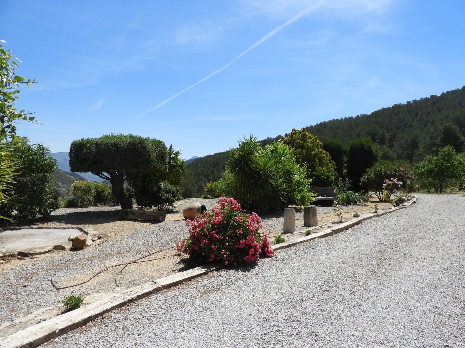 5 bedroom Villa for sale in Relleu with pool garage - € 1,650,000 (Ref: 3099691)