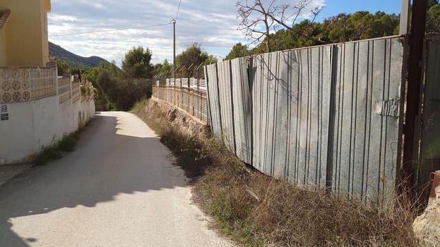 Grond te koop in Finestrat Pueblo, Finestrat - € 231.000 (Ref: 3099697)