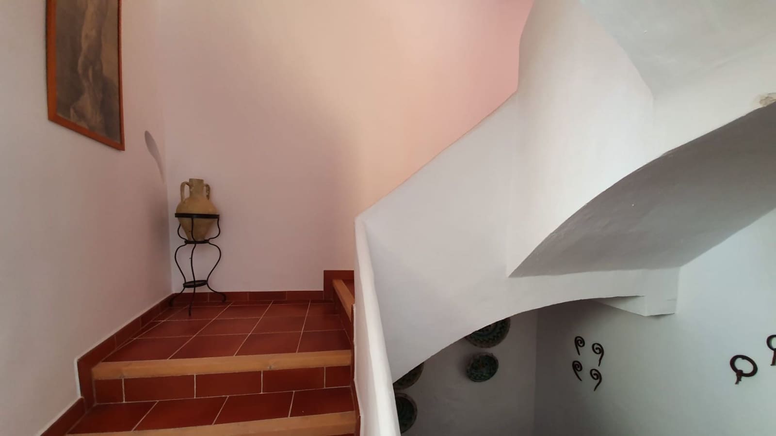 8 soveværelse Byhus til salg i Sella - € 430.000 (Ref: 3216992)