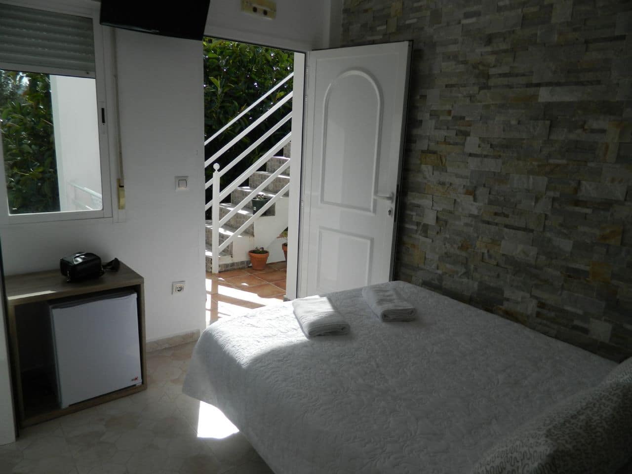 15 sypialnia Hotel na sprzedaż w Calpe / Calp z basenem garażem - 1 050 000 € (Ref: 3277201)