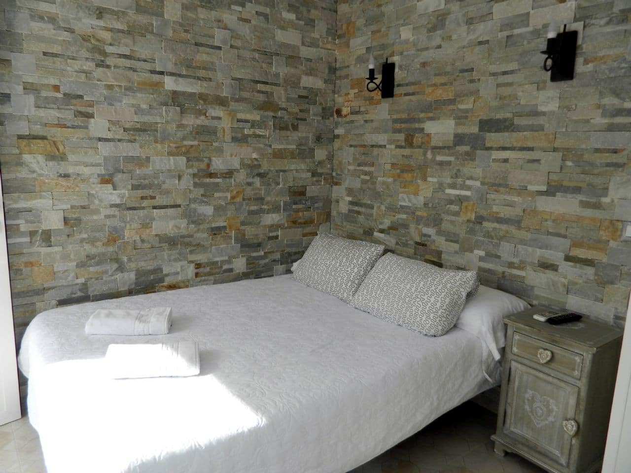 15 sypialnia Hotel na sprzedaż w Calpe / Calp z basenem garażem - 1 050 000 € (Ref: 3277201)